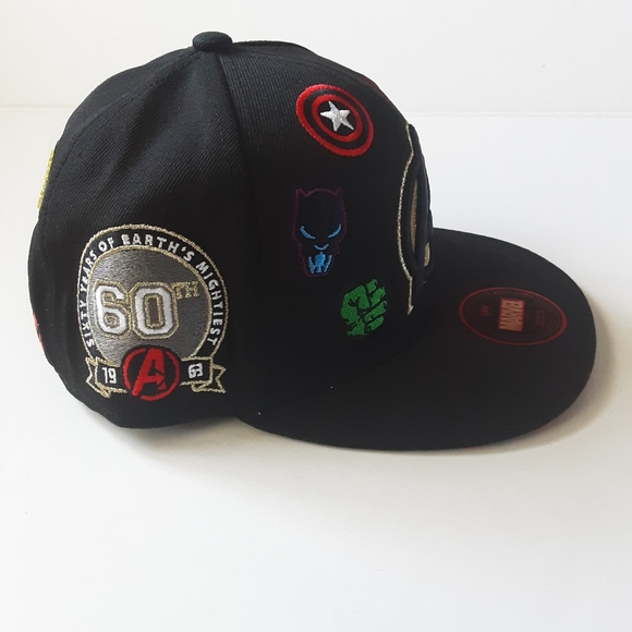 Youth Black Marvel 60th Anniversary Allover Comic Undervisor Snapback Hat - Picture 2 of 7